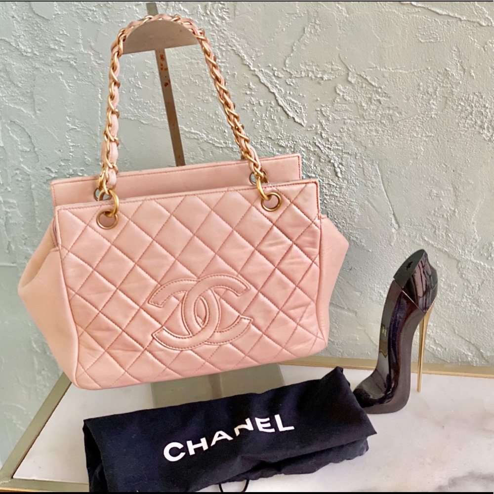 🚫SOLD🚫Authentic Chanel Timeless Petit Tote